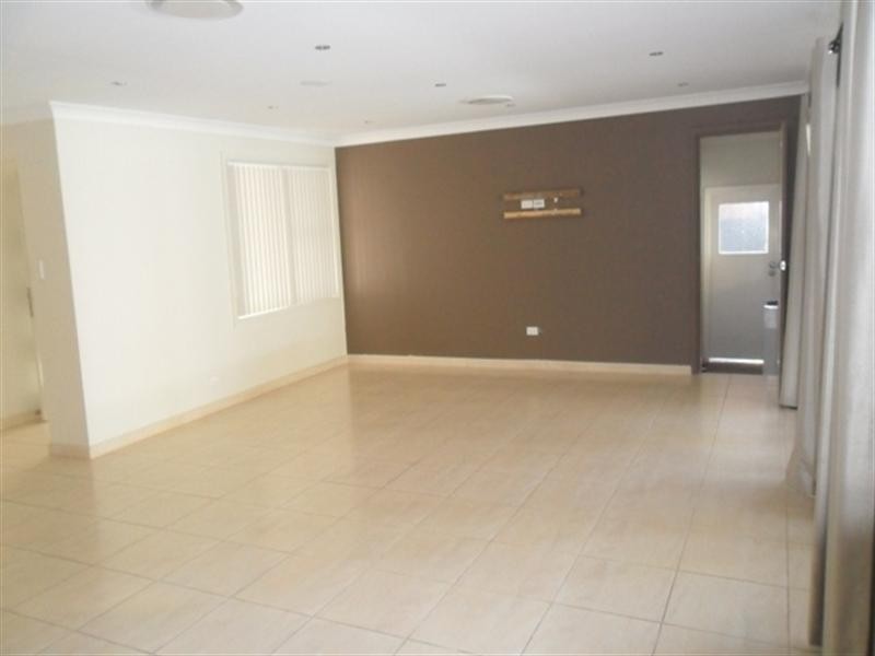 14 Triten Place, Greenfield Park NSW 2176