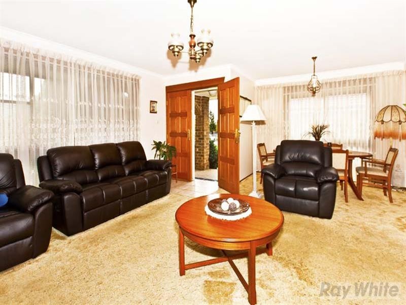 20 Bettong Crescent, Bossley Park NSW 2176