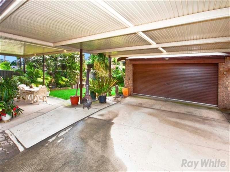 20 Bettong Crescent, Bossley Park NSW 2176