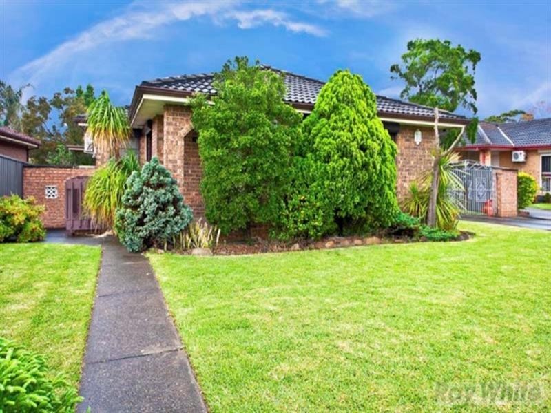 20 Bettong Crescent, Bossley Park NSW 2176