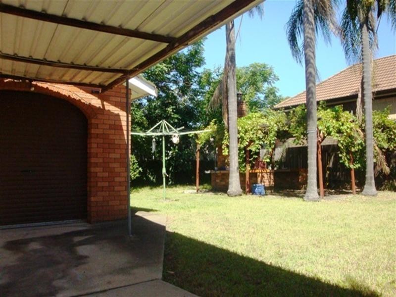 11 Westwood Street, Prairiewood NSW 2176
