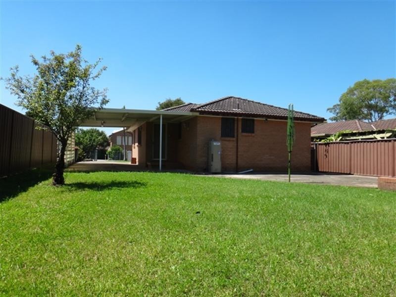 6 Conrad Street, Wetherill Park NSW 2164