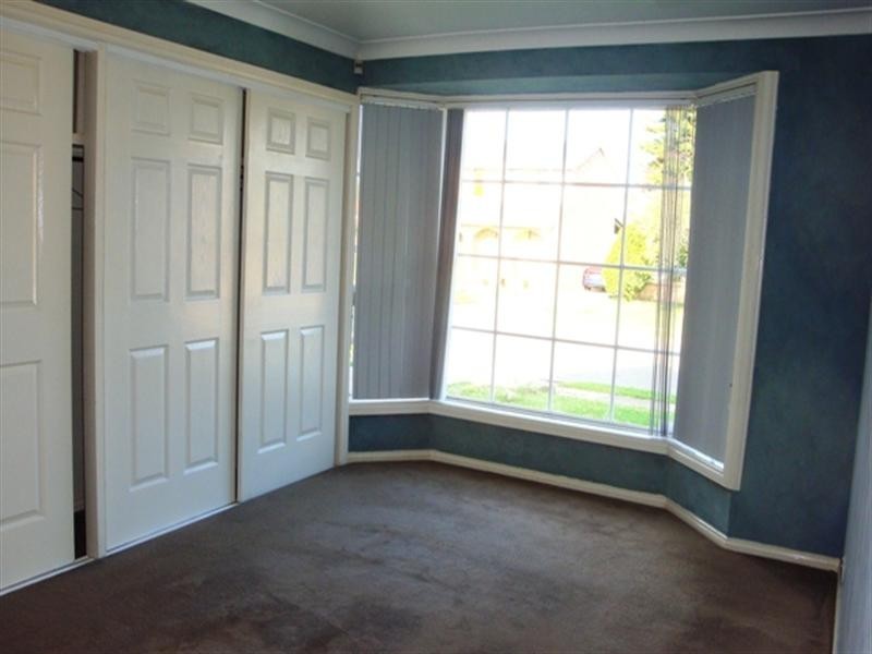 9 Mulligan Street, Bossley Park NSW 2176