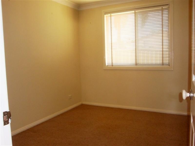 9 Mulligan Street, Bossley Park NSW 2176