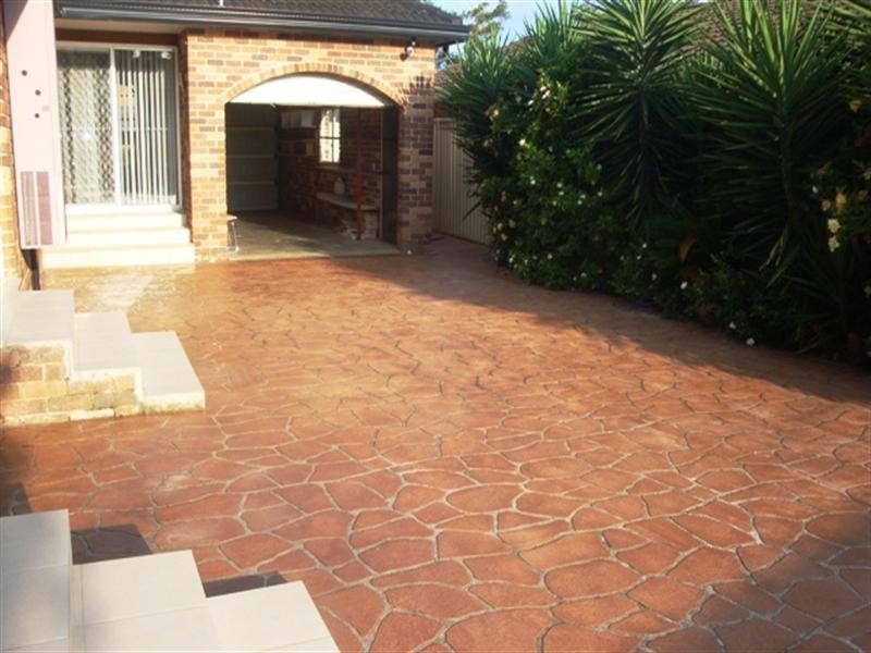 9 Mulligan Street, Bossley Park NSW 2176