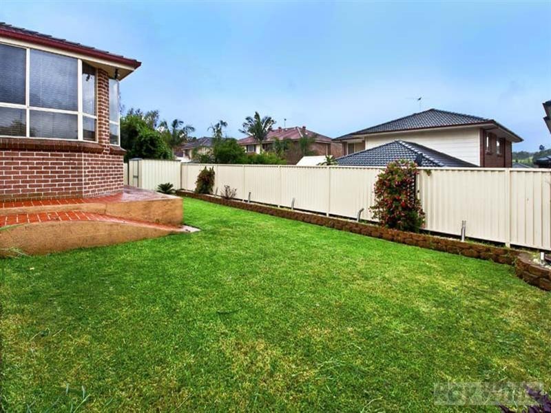 5 Christabel Place, Cecil Hills NSW 2171