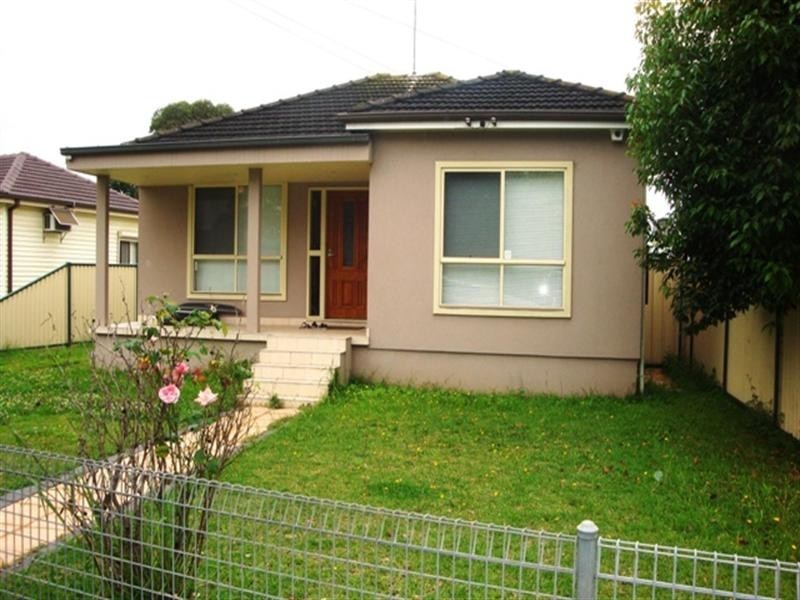 138 Oxford Street, Smithfield NSW 2164