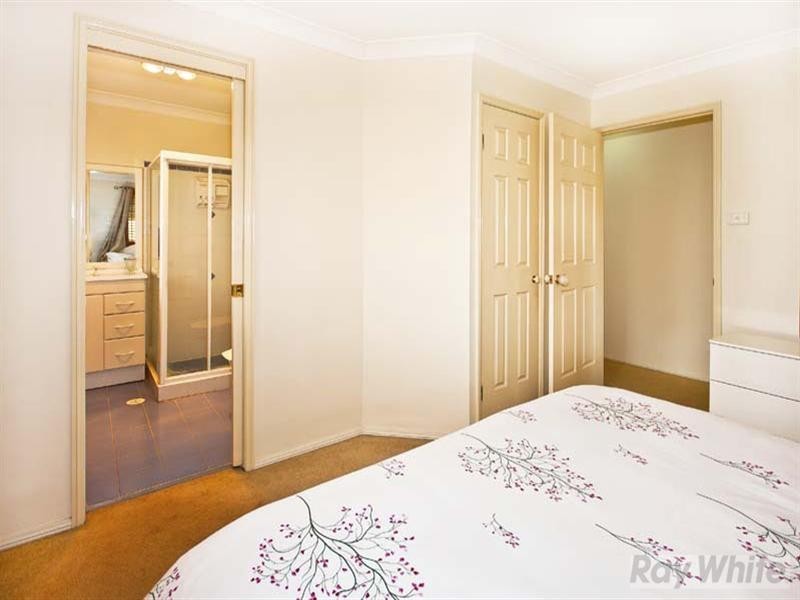 1/19 Davina Crescent, Cecil Hills NSW 2171