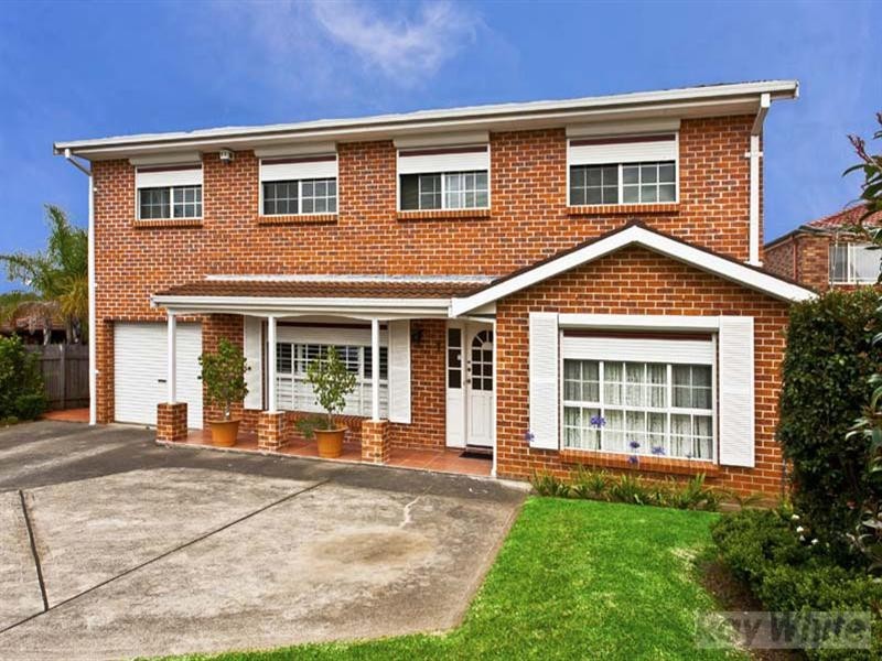 2 Borneo Court, Bossley Park NSW 2176