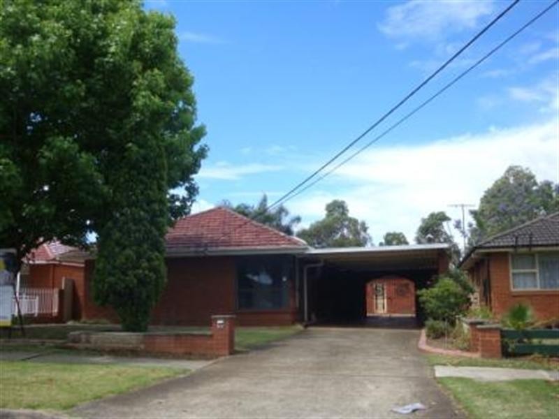 90 Charles Street, Smithfield NSW 2164
