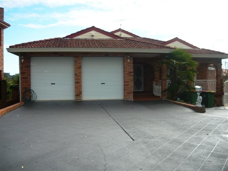 17 Hanwood Close, Edensor Park NSW 2176