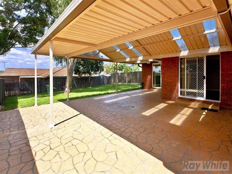 6 Citrine Close, Bossley Park NSW 2176