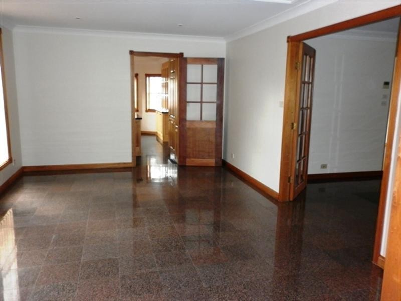 26 Boronia Road, Bossley Park NSW 2176