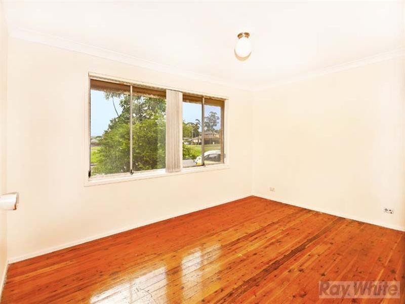 14 Westwood Street, Prairiewood NSW 2176