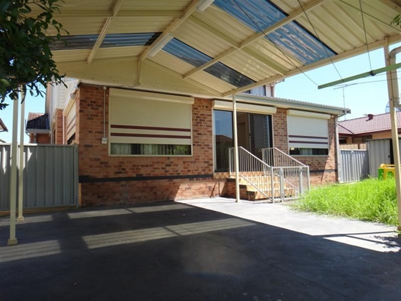 33 Stevenson Street, Wetherill Park NSW 2164