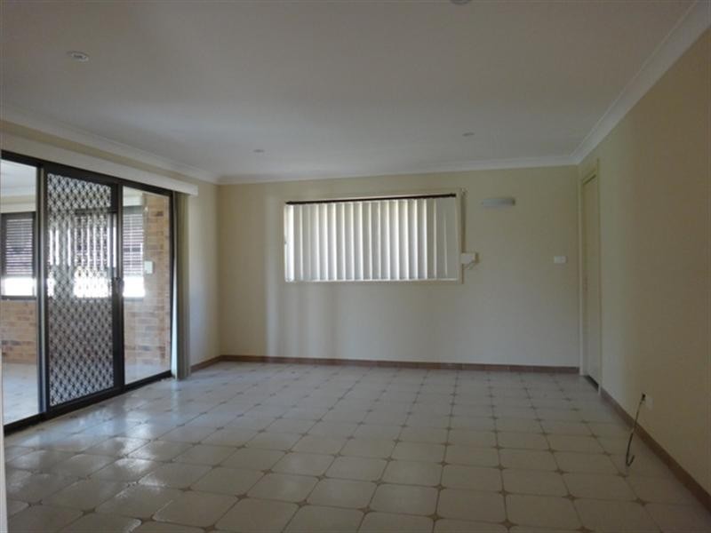 33 Stevenson Street, Wetherill Park NSW 2164