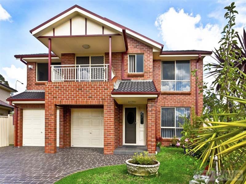 17 Hannan Place, Prairiewood NSW 2176