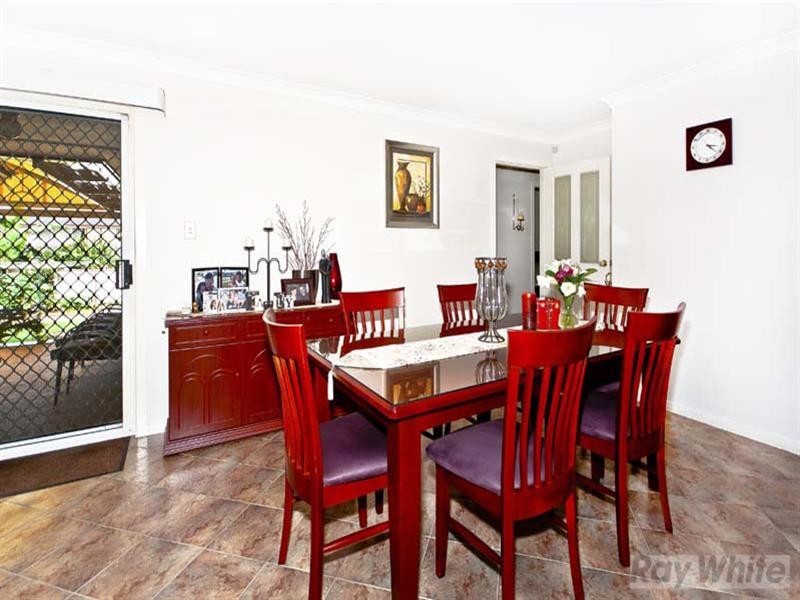 28 Wallis Crescent, Cecil Hills NSW 2171