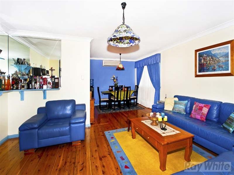 18 Waygara Avenue, Green Valley NSW 2168