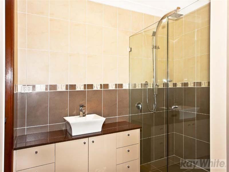 5 Murrumbidgee Street, Bossley Park NSW 2176