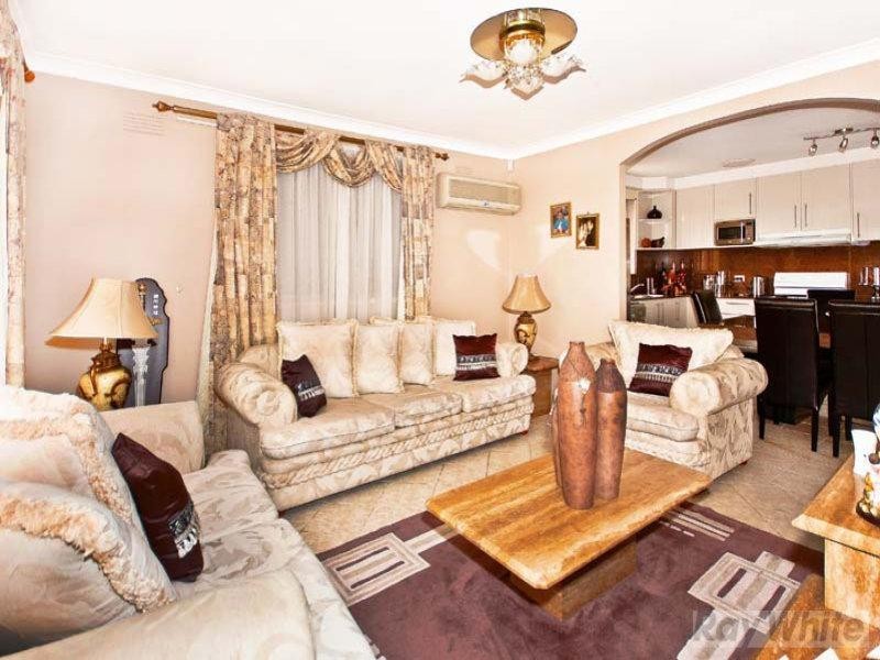 26 Baudin Crescent, Fairfield West NSW 2165