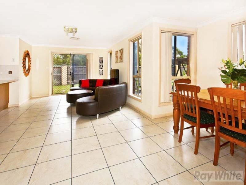 17 Hannan Place, Prairiewood NSW 2176