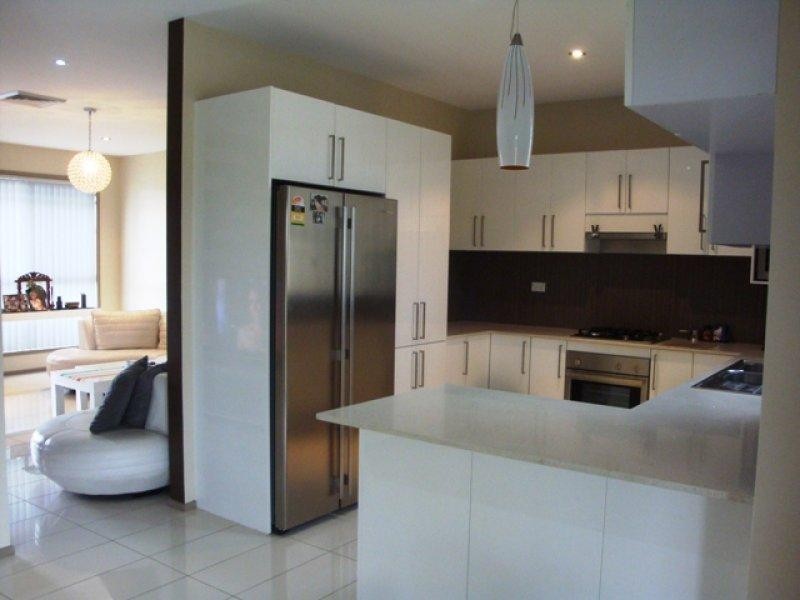 27 Packard Place, Horningsea Park NSW 2171