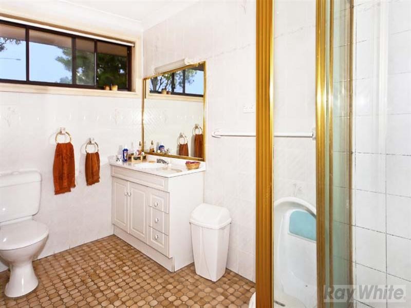 13 Ben Lomond Street, Bossley Park NSW 2176