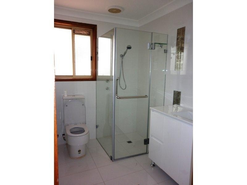 26 Boronia Road, Bossley Park NSW 2176