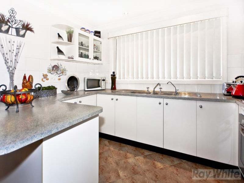 28 Wallis Crescent, Cecil Hills NSW 2171