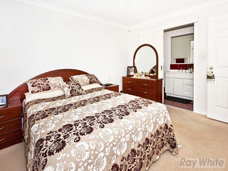 28 Wallis Crescent, Cecil Hills NSW 2171