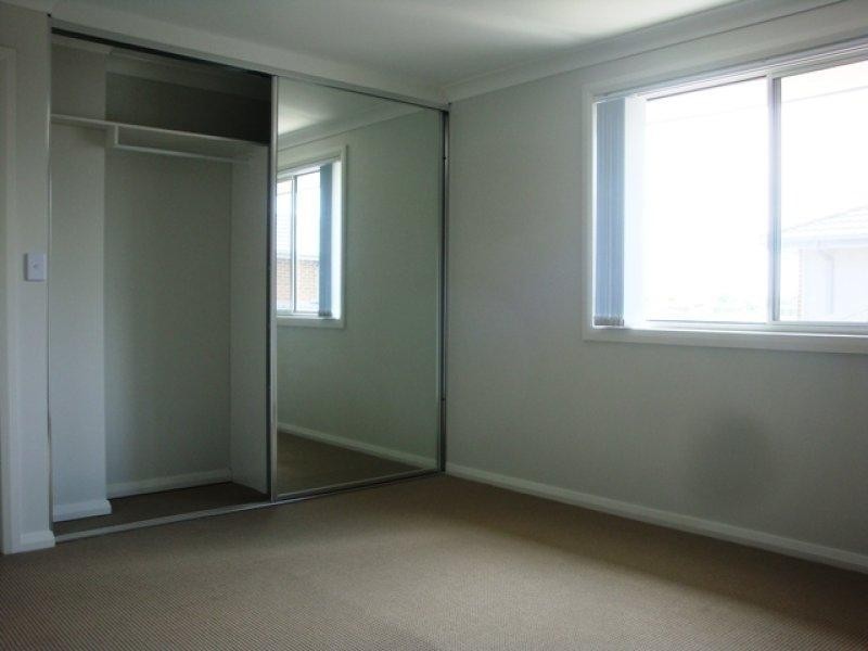 24 Ligar Street, Fairfield Heights NSW 2165