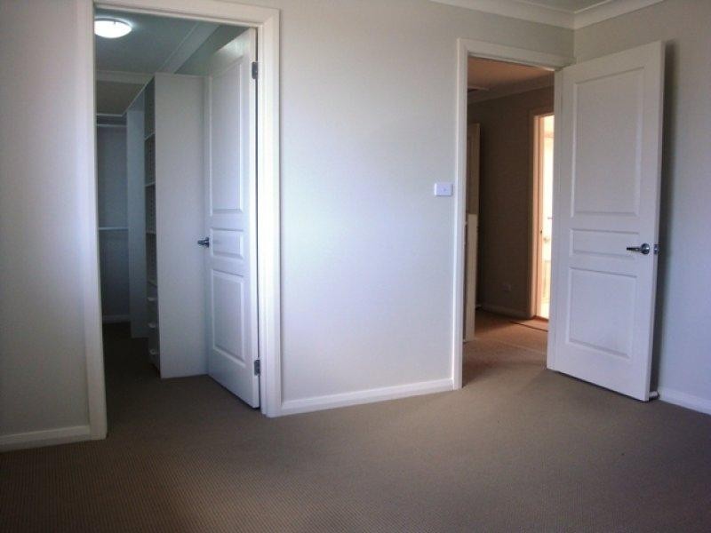 24 Ligar Street, Fairfield Heights NSW 2165