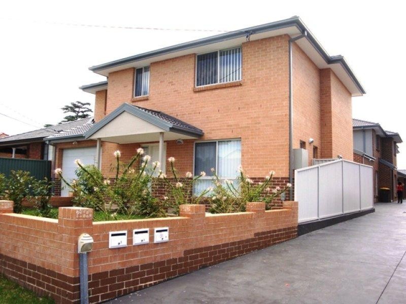 24 Ligar Street, Fairfield Heights NSW 2165