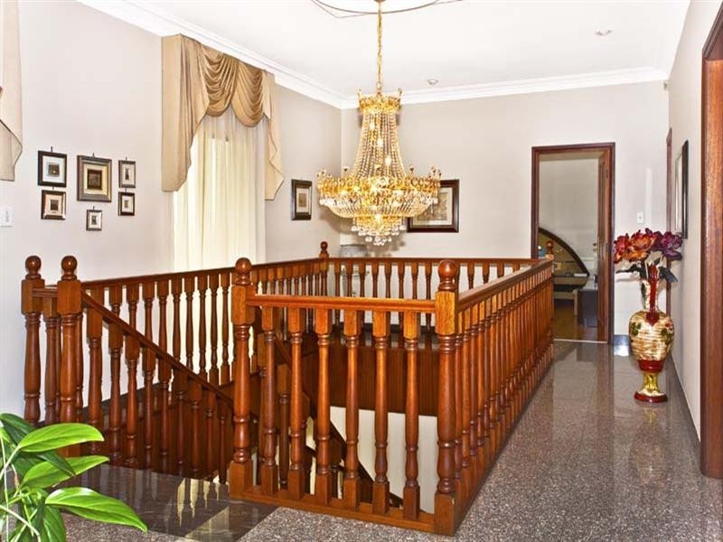 6 Gawler Place, Bossley Park NSW 2176