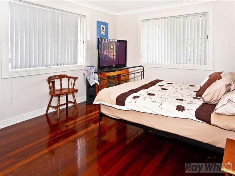 8 Tsar Close, Cecil Hills NSW 2171