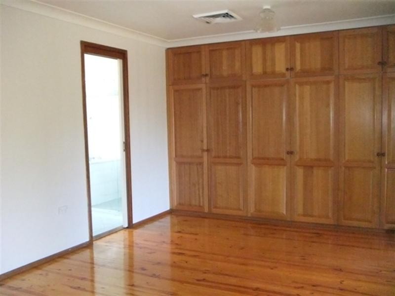 17 Newbolt Street, Wetherill Park NSW 2164