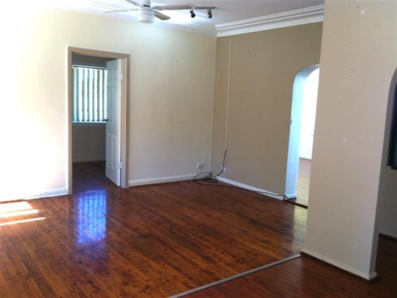 520 Smithfield Road, Greenfield Park NSW 2176