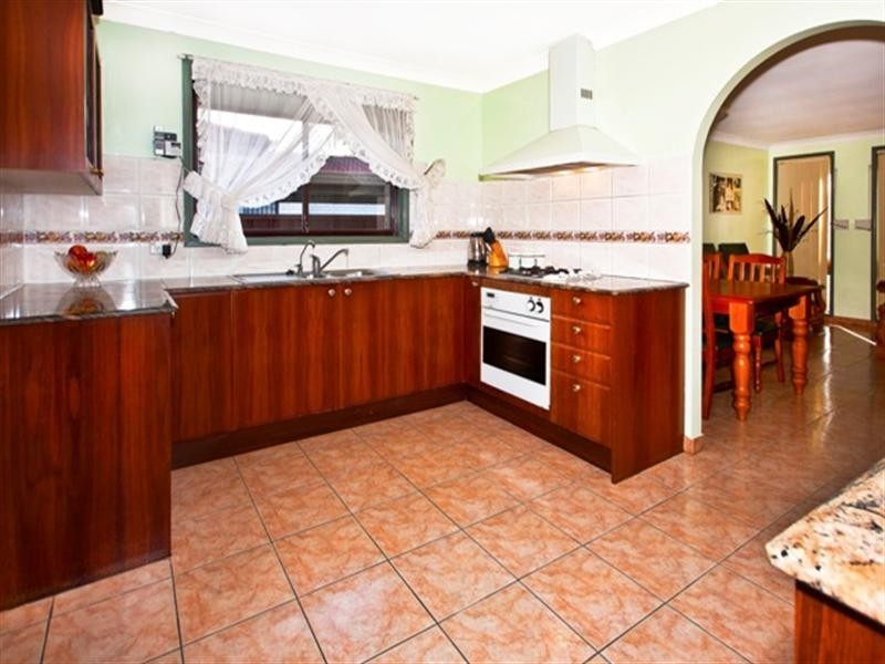 306 Prairie Vale Road, Prairiewood NSW 2176