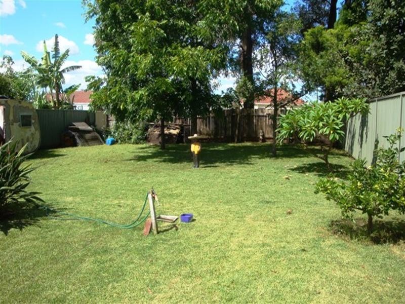 44 Peel Street, Canley Heights NSW 2166