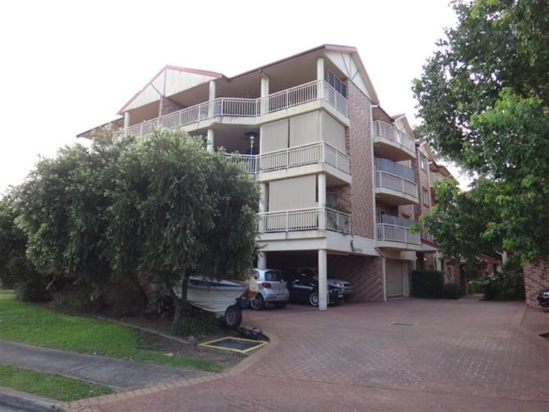 21/181-185 Sandal Crescent, Carramar NSW 2163