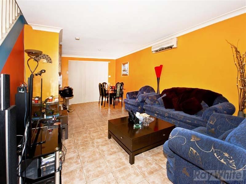 4/11 Mataro Place, Edensor Park NSW 2176