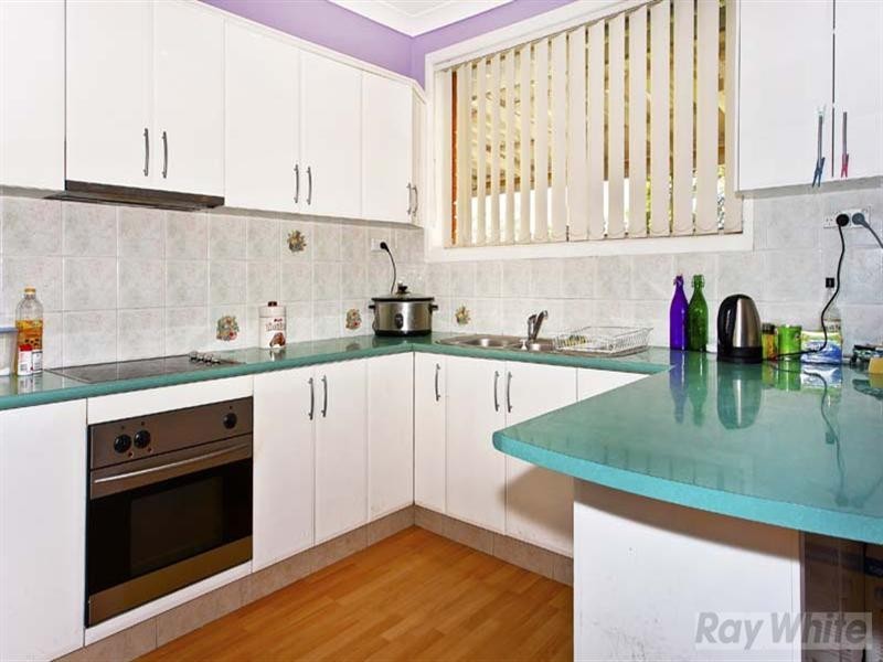 5 Giles Place, Cabramatta NSW 2166