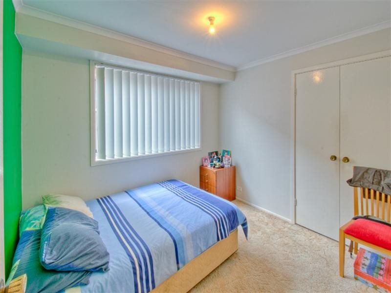 15 Mariani Close, Bossley Park NSW 2176