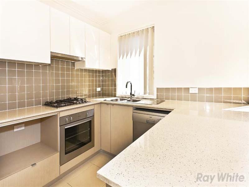 3 Reeves Crescent, Bonnyrigg NSW 2177