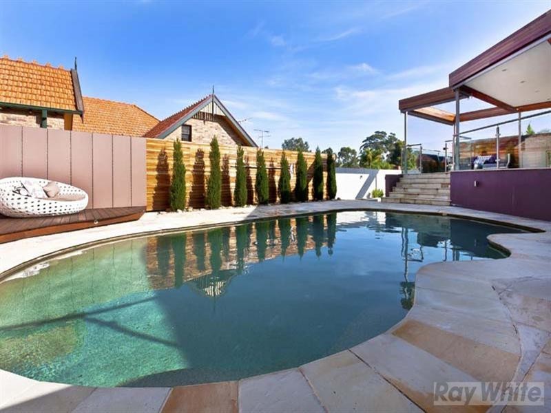 7 Driscoll Street, Abbotsbury NSW 2176