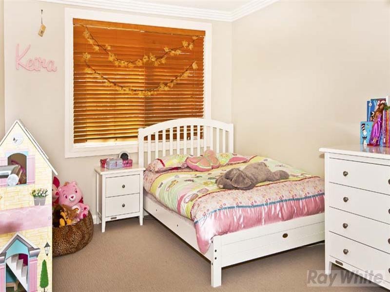 7 Driscoll Street, Abbotsbury NSW 2176