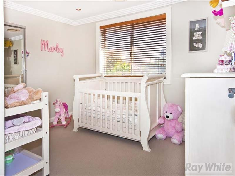 7 Driscoll Street, Abbotsbury NSW 2176