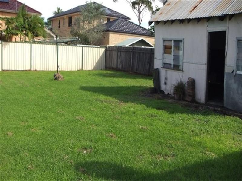 173 Neville Street, Smithfield NSW 2164