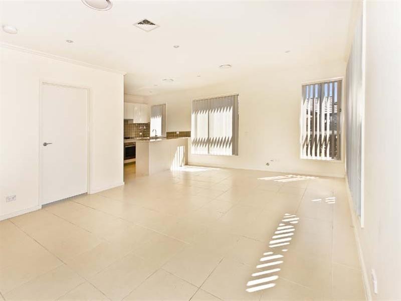 3 Reeves Crescent, Bonnyrigg NSW 2177